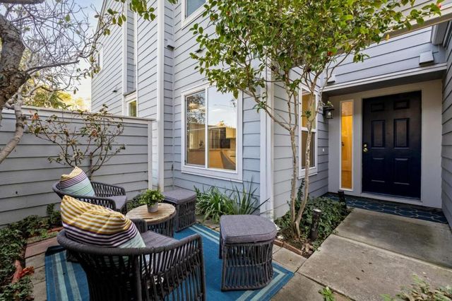 1 Binnacle Lane, Foster City, CA 94404