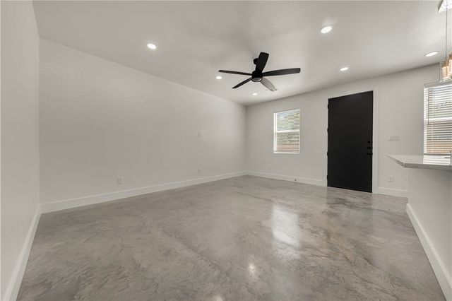 201 Lynn Drive A, Bryan, TX 77801