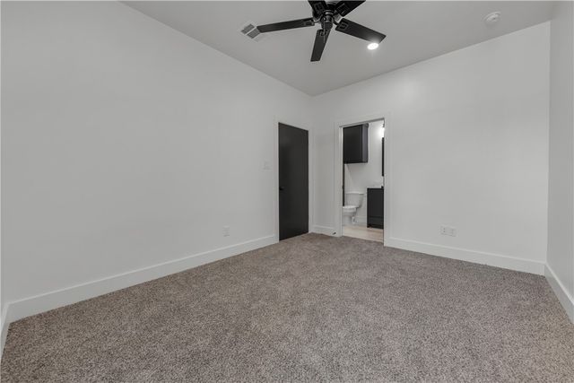 201 Lynn Drive A, Bryan, TX 77801