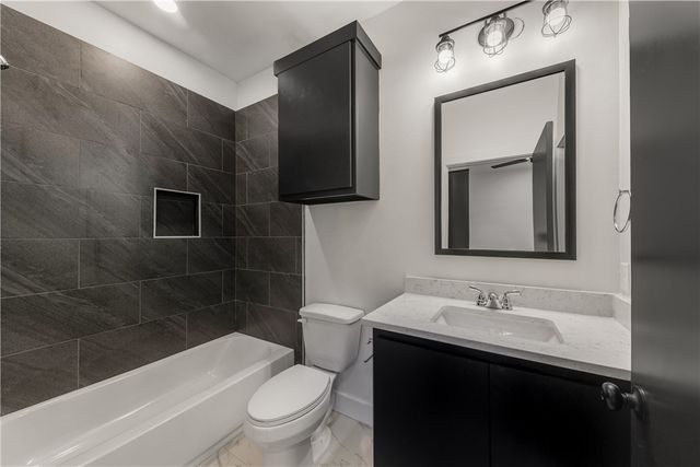 201 Lynn Drive A, Bryan, TX 77801