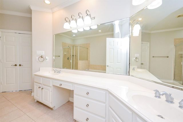 7933 Telluride Drive, Houston, TX 77040