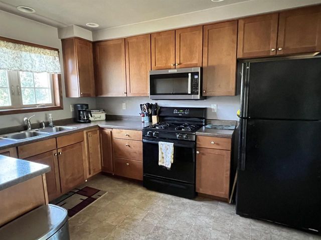 N3480 FEATHERS COURT, Waupaca, WI 54981