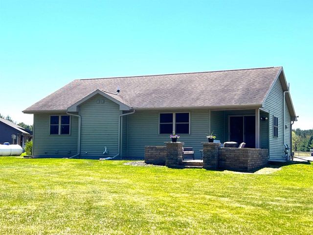 N3480 FEATHERS COURT, Waupaca, WI 54981