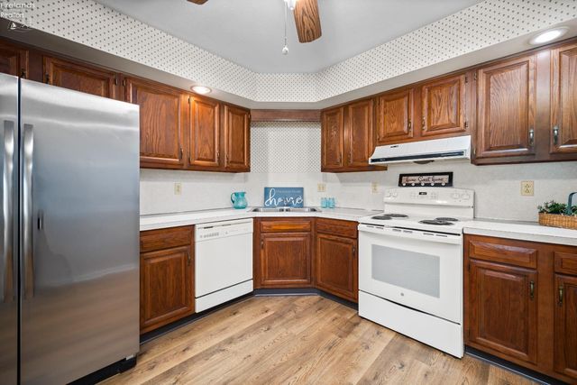 4708 Venice Heights Blvd Apt 204, Sandusky, OH 44870