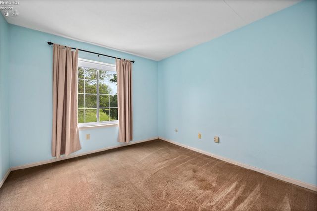 4708 Venice Heights Blvd Apt 204, Sandusky, OH 44870