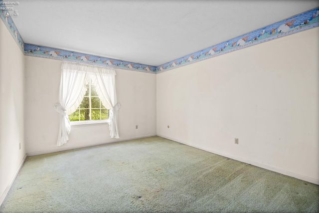 4708 Venice Heights Blvd Apt 204, Sandusky, OH 44870