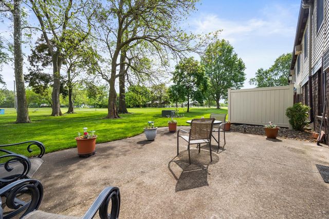 4708 Venice Heights Blvd Apt 204, Sandusky, OH 44870