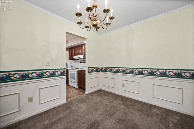 4708 Venice Heights Blvd Apt 204, Sandusky, OH 44870