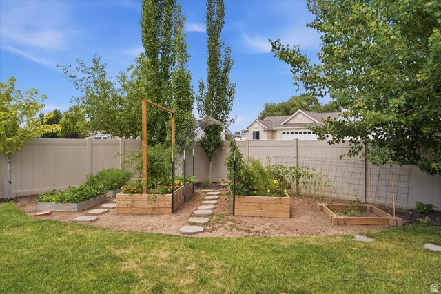 1109 N 3300 W, Layton, UT 84041
