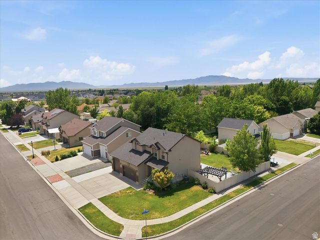 1109 N 3300 W, Layton, UT 84041