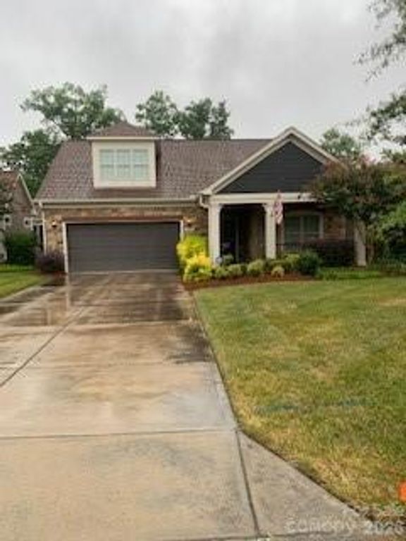 1140 Avalon Place, Matthews, NC 28104