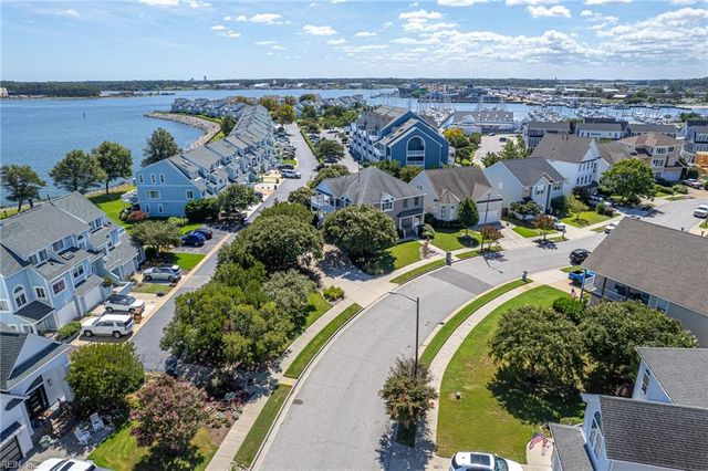 9570 Bay Point DR, Norfolk, VA 23518