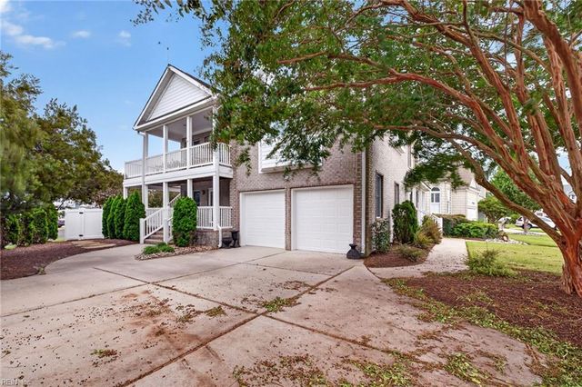 9570 Bay Point DR, Norfolk, VA 23518