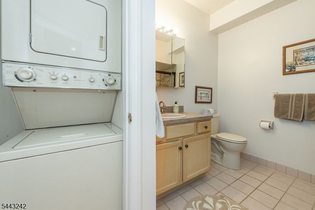 6104 Richmond Rd, West Milford Twp., NJ 07480