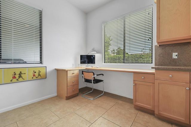 1450 Lorena Way, Palm Springs, CA 92262