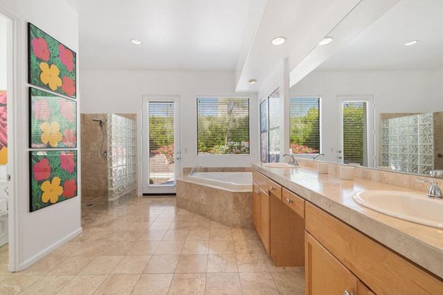 1450 Lorena Way, Palm Springs, CA 92262