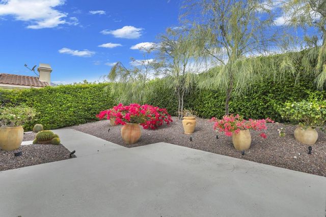 1450 Lorena Way, Palm Springs, CA 92262
