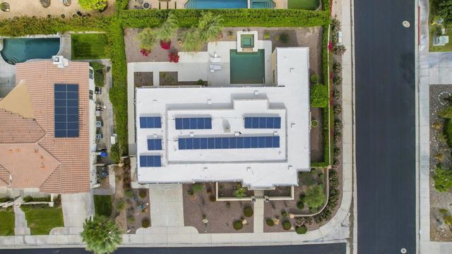 1450 Lorena Way, Palm Springs, CA 92262