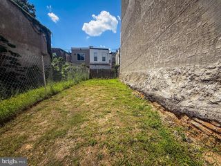 1750 N BAILEY ST, Philadelphia, PA 19121