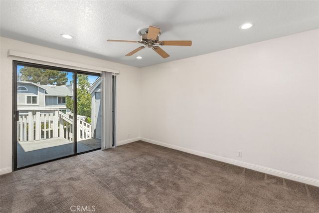 131 Remington 239, Irvine, CA 92620