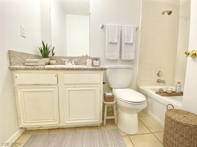 4508 Del Oro Drive, Las Vegas, NV 89102