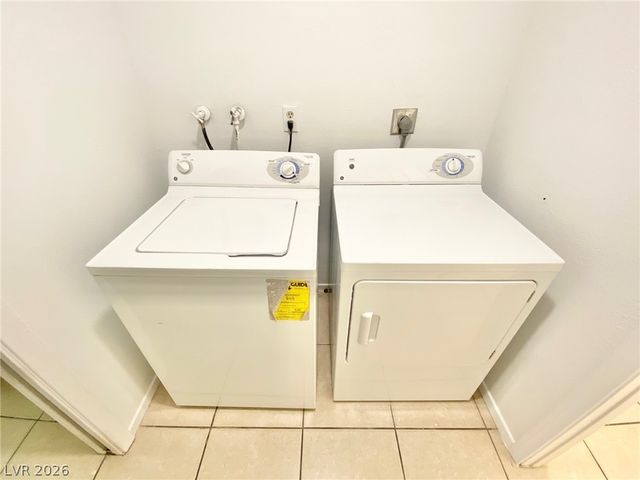 4508 Del Oro Drive, Las Vegas, NV 89102