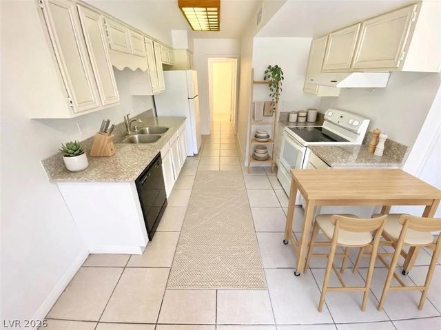 4508 Del Oro Drive, Las Vegas, NV 89102