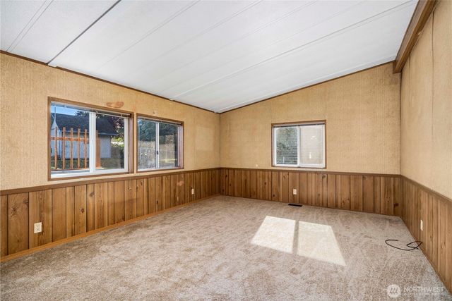 27226 116th Place SE, Kent, WA 98030