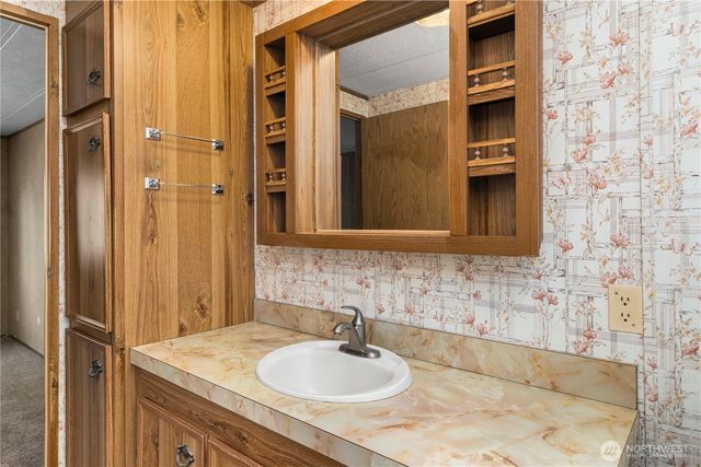 27226 116th Place SE, Kent, WA 98030