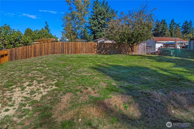 27226 116th Place SE, Kent, WA 98030