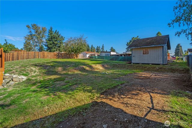27226 116th Place SE, Kent, WA 98030