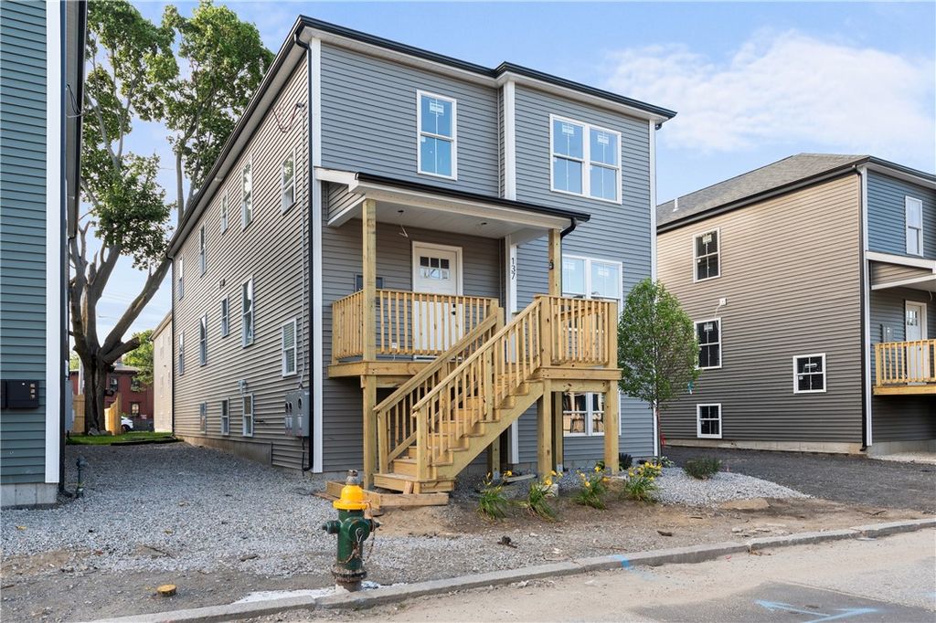 137 Stanwood Street, Providence, RI 02907
