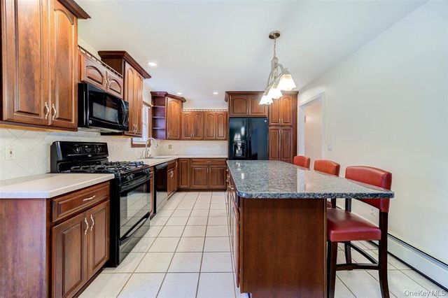 26 Heaney Drive, Beacon, NY 12508