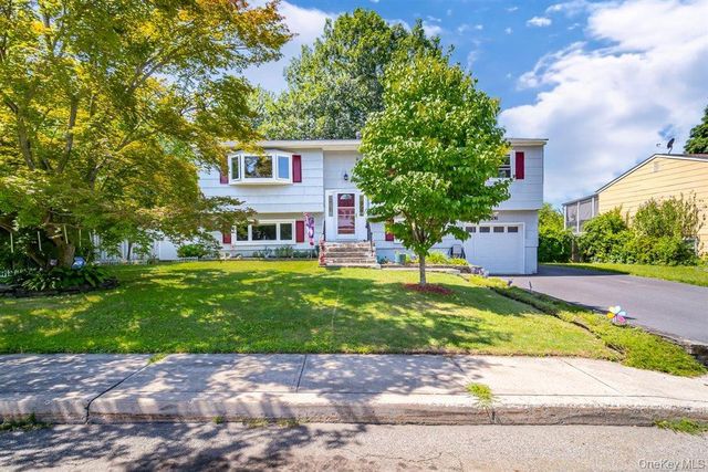 26 Heaney Drive, Beacon, NY 12508
