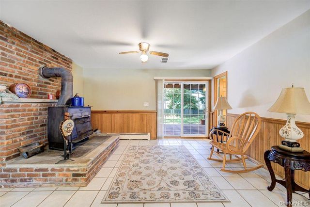 26 Heaney Drive, Beacon, NY 12508
