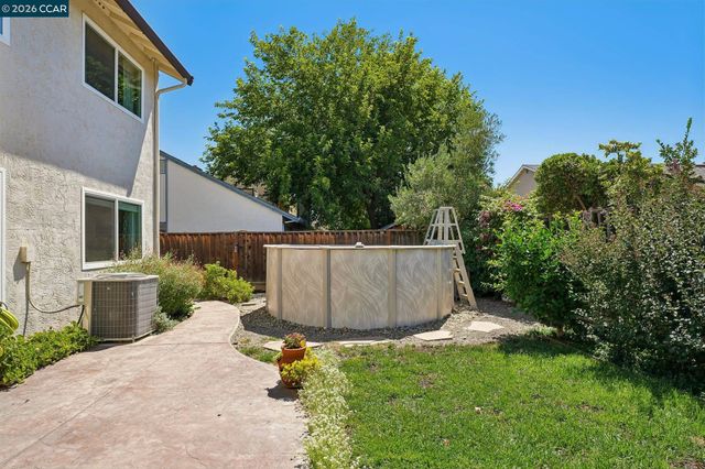 755 Valley Green Dr, Brentwood, CA 94513