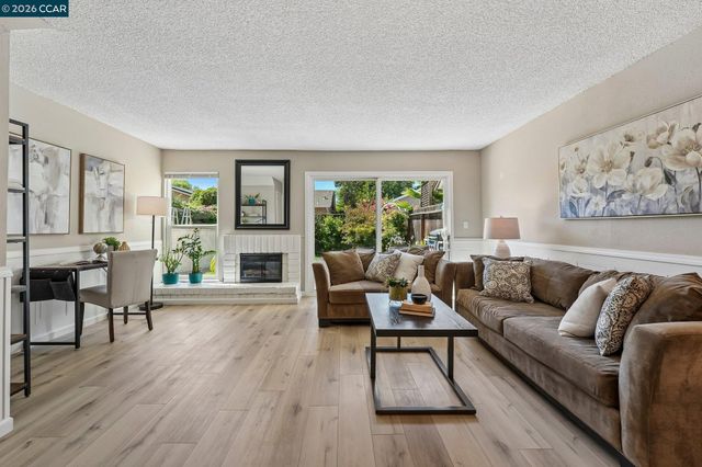 755 Valley Green Dr, Brentwood, CA 94513