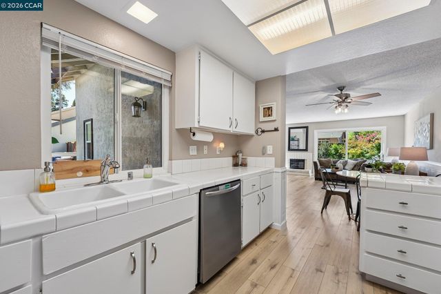 755 Valley Green Dr, Brentwood, CA 94513