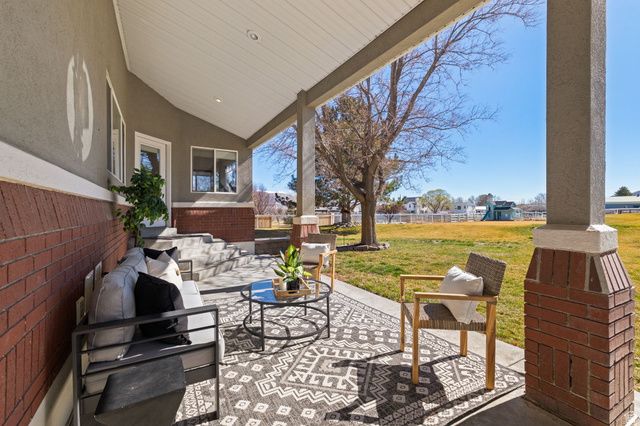 2859 W COUNTRY CLASSIC DR, Bluffdale, UT 84065
