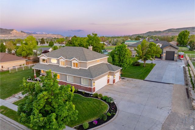 2859 W COUNTRY CLASSIC DR, Bluffdale, UT 84065