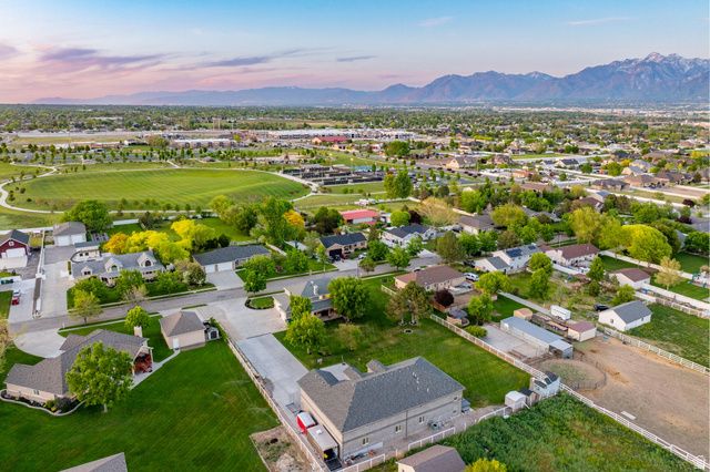 2859 W COUNTRY CLASSIC DR, Bluffdale, UT 84065