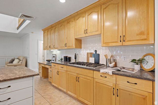 2859 W COUNTRY CLASSIC DR, Bluffdale, UT 84065