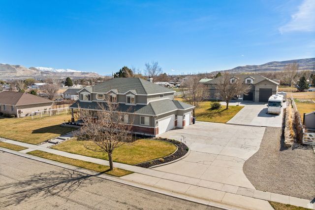 2859 W COUNTRY CLASSIC DR, Bluffdale, UT 84065