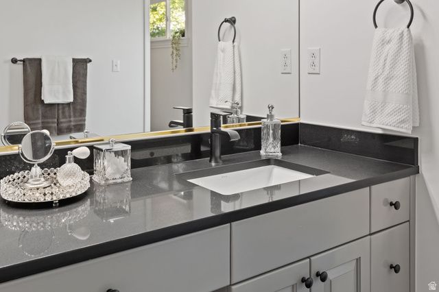 2859 W COUNTRY CLASSIC DR, Bluffdale, UT 84065