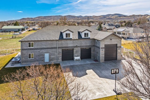 2859 W COUNTRY CLASSIC DR, Bluffdale, UT 84065