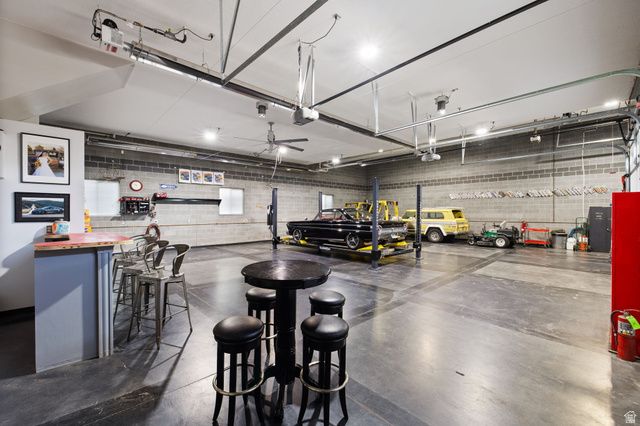 2859 W COUNTRY CLASSIC DR, Bluffdale, UT 84065