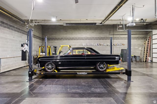 2859 W COUNTRY CLASSIC DR, Bluffdale, UT 84065