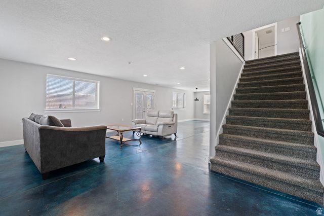 2859 W COUNTRY CLASSIC DR, Bluffdale, UT 84065