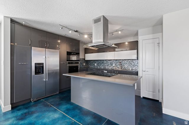 2859 W COUNTRY CLASSIC DR, Bluffdale, UT 84065