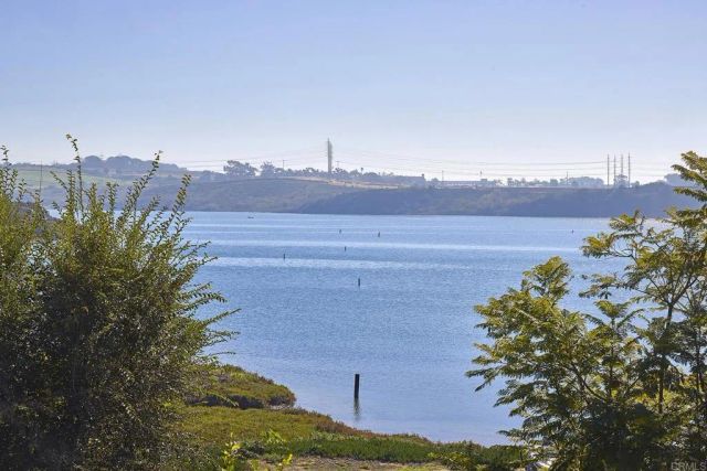 4235 Harrison Street, Carlsbad, CA 92008